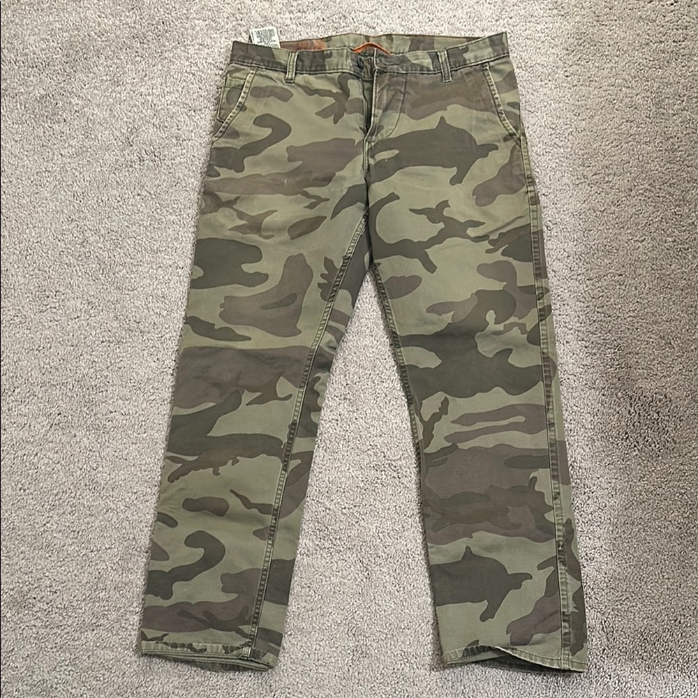 Dockers Green and Brown Cargo Pants with Military Style